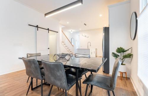 East Hill House | The Alabaster by Stay Local Nashville