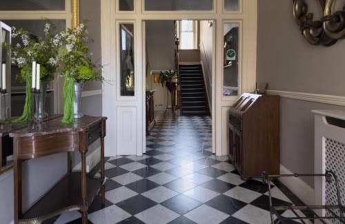 Clogheen House | The Almanage