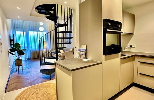 Bad Mitterndorf Apartment | The Alpenzeit Loft with balcony/grimming view/exclusive & private