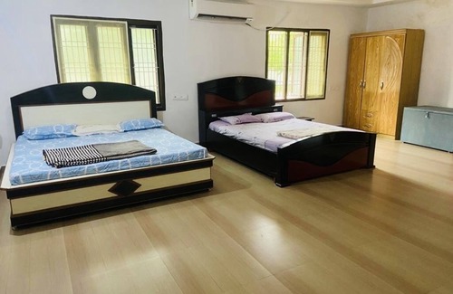 Hyderabad Other | The Alphonso