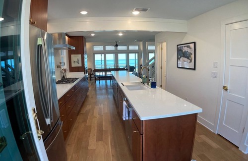 Alligator Point House | The Anchor. Gulf to Bay 3bed/3.5bath plus loft. Sleeps 6-8 NEW FOR FALL 2026