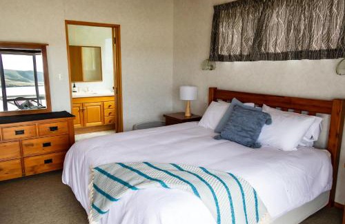 Waikawa Apartment | The Anchorage