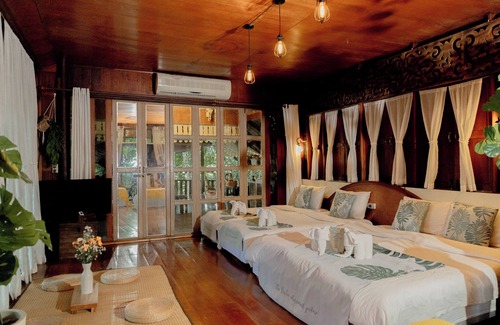 Nakhon Chum Hotel | The Antique Riverside