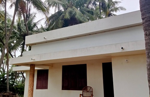 Hosdurg House | The Arabian Beach House – Where Luxury Meets the Serenity of the Sea!