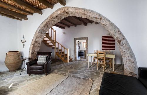 Sitia House | The Arch House. A Romantic Escape.