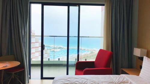 Cam Ranh Apartment | The Arena Cam Ranh Resort - Seaview
