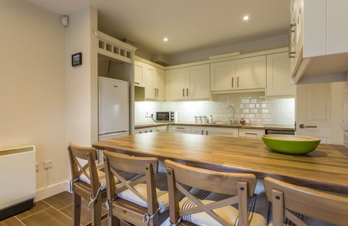 Beaumont Apartment | The Artane Self Catering