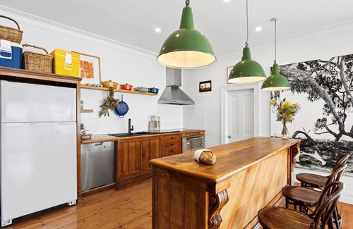 Lorne House | The Artists Beach House