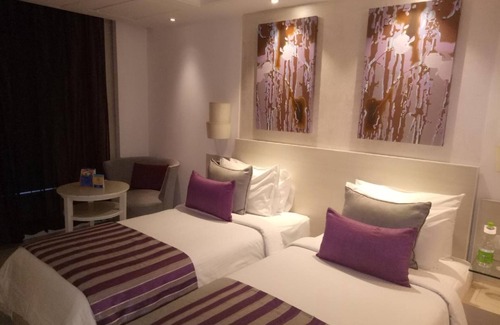 Green Park Hotel | The Ashtan Sarovar Portico Delhi