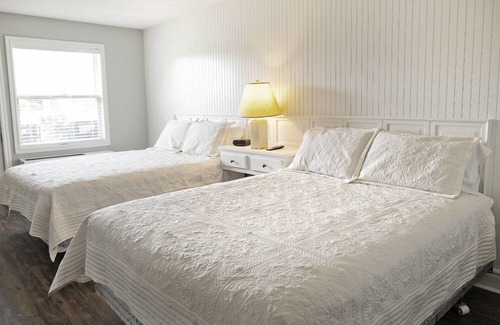 Bayfield Hotel | The Ashwood