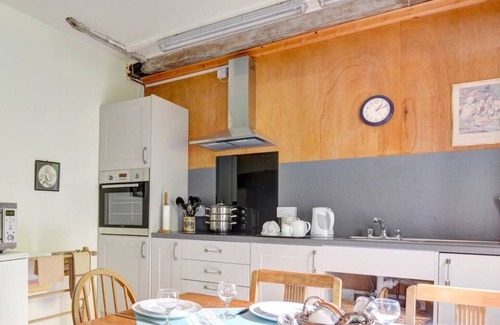 Llanwrtyd Wells House | The Bakery in Llanwrtyd Wells