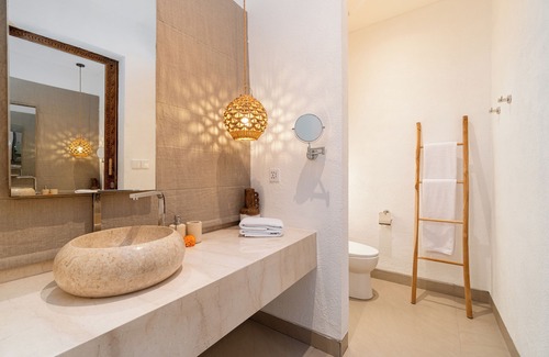 Jimbaran Hotel | The Balangan Hotel