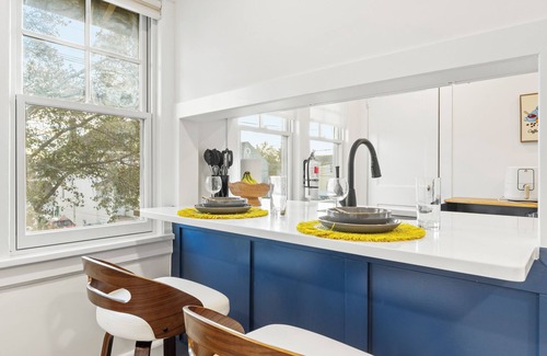 Bergenfield House | The Bar Loft - Second Floor Suite. Close proximity to NYC and MetLife Stadium.