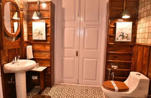 Neora Resort | The Baradighi Bungalow - A Heritage Tea Resort