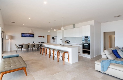 Aldinga Beach House | The Bay Beach House - with the ultimate view and privacy