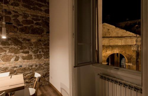 Rione XI Sant'Angelo Apartment | The Best Rent - Three-Room Apartment near Lungotevere