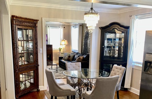 Green Hills House | The Beverly Hills of Nashville, Close to it all! No stairs and a pool table