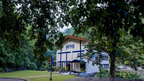 Shivpuri Hotel | The Big Bridge- A Boutique Hotel On A Bridge