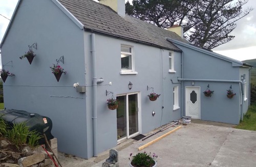 Ballinskelligs Apartment | The Big Room