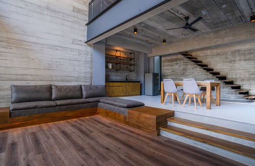 Thap Sakae Hotel | The Bloc At Sea