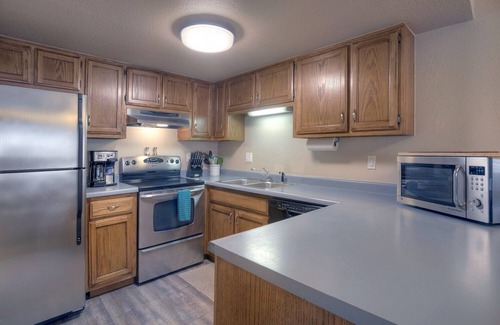 Durango Condo | The Blue Bear (#9) | Near FLC, Town, Trails & Golf - Pool & Hot Tub