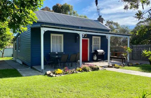 Orbost House | The Blue Cottage