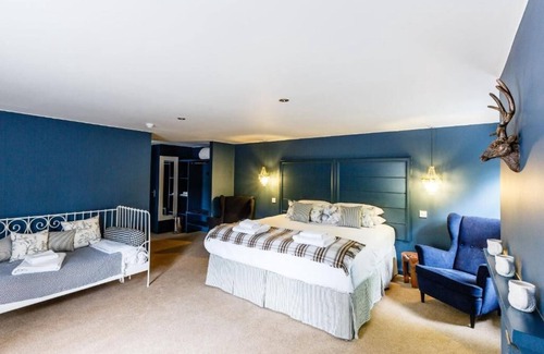 Aboyne Hotel | The Boat Inn