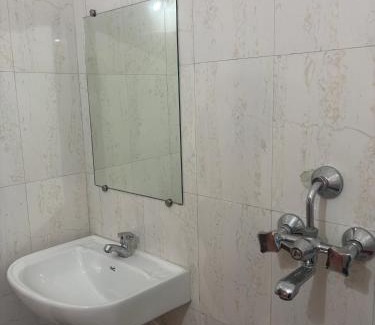 Bodh Gaya House | The Bodhgaya Guest House