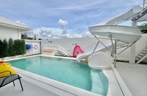 Chonburi Villa | The Botany Pool Villa