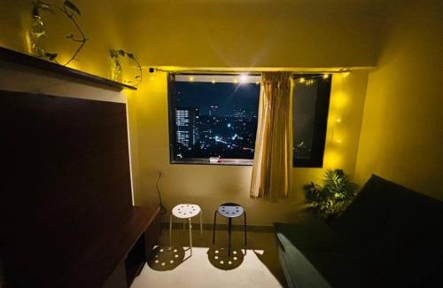 Kandivali East Apartment | The Breezy Escape