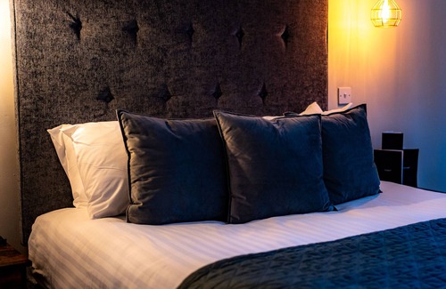 Prestbury House | The Bridge