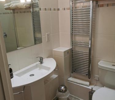 Cheddington House | The Brownlow Stables