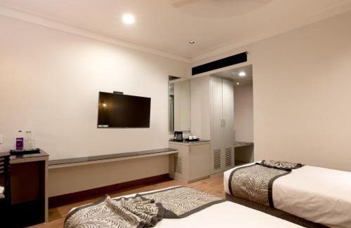 Dwaraka Nagar Hotel | The Budhil Park