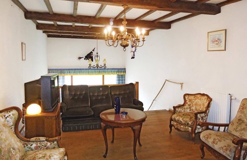 Daverdisse House | The building consists of this semi-detached house and additional 3 apartments.