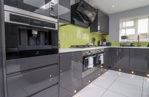 Stonehouse Cottage | The Bullseye