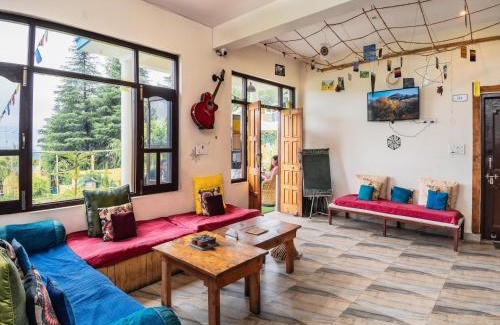 Bir Hostel | The Bunker Bir