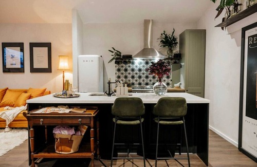 Aldinga House | the burrows whimsical luxury twin retreats