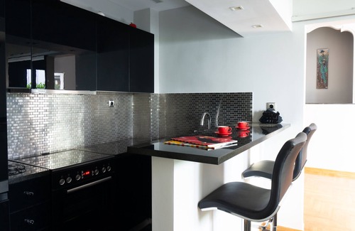 Athens City Centre Apartment | The Burton Luxury 1BR in Plaka, Athens