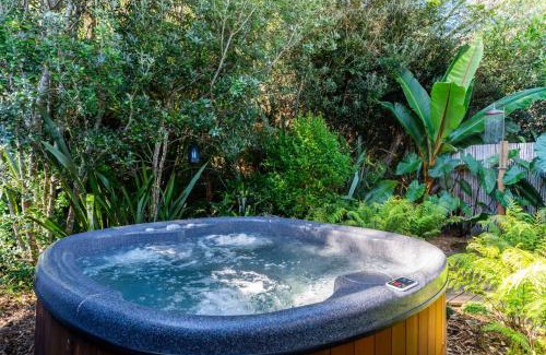 Mangawhai Heads House | The Cabin - Mangawhai Heads Studio