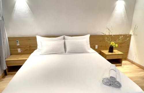 Nguyen Hue Walking Street Apartment | The Cafe Apartment building - 6even