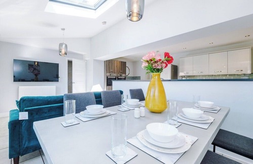 Calverley House | The Calverley Retreat | Leeds | Yorksha Property