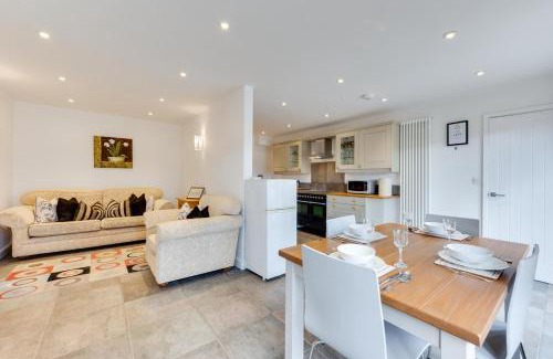 Sudbury House | The Cartlodge