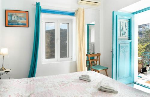 Ioulida Apartment | The Castle House Kea
