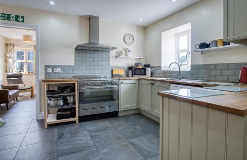 Llangennith House | The Chaffhouse - 4 Bedroom - Llangenith