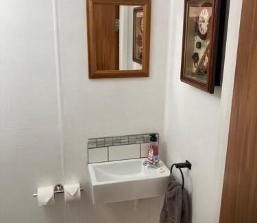 Waitati Apartment | The Chalet Bed and Breakfast-peace and quiet in the country 12 minutes from City