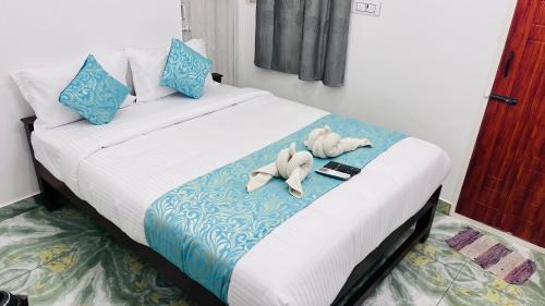 Kalapettai House | The Chalet - Cozy Villa with Mini Pool, near Eden Blue Flag Beach, Pondicherry - JR Groups