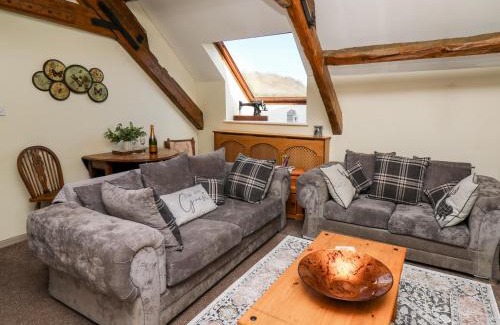 Pont-ar-gothi House | The Cheese Loft