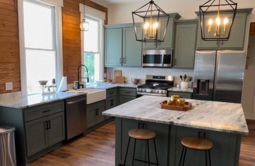 Jefferson House | The Church House - A Charming Newly Renovated House Full of History & Character!