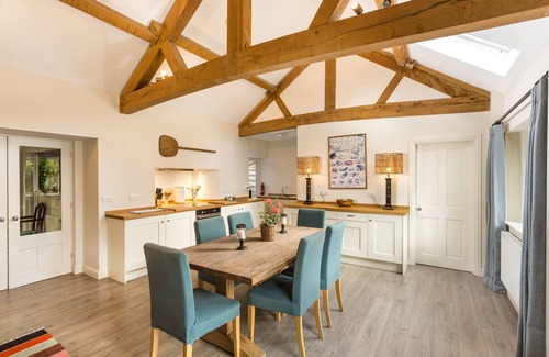 Monnington-on-Wye Cottage | The Cider Mill nr Hereford & Hay on Wye 3 DB ensuite Bedrms & beautiful garden