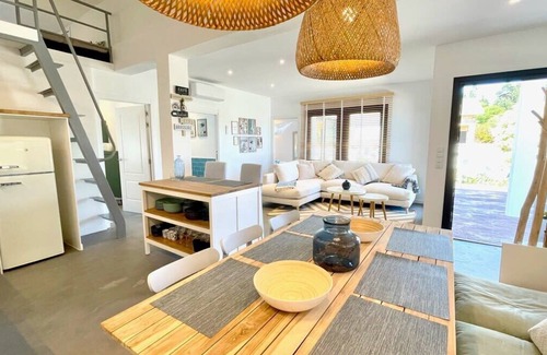 O Vicedo House | The Cliffs - Arealonga Blanc